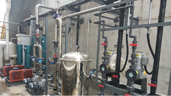 分享幾種<i style='color:red'>mbr</i>膜組件與生物反應(yīng)器組合方式